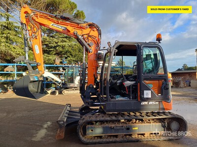 2023 Develon DX85R-7 حفارة بجنزير