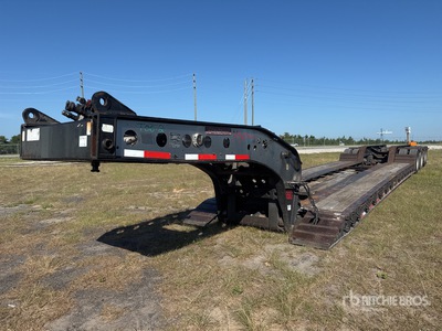 2019 Fontaine MAG55LP Tri/A Hydraulic Widening Góndola