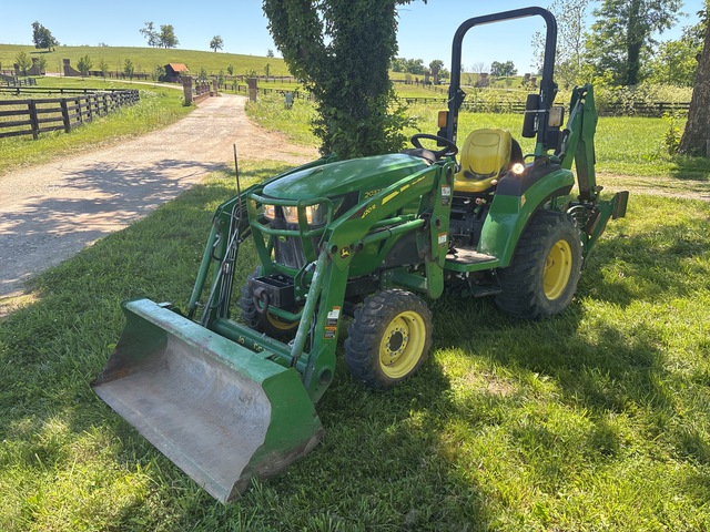 2020 John Deere 2032R 4WD Utility Tractor