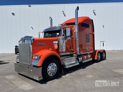 2019 Kenworth W900B 6x4 T/A Sleeper Truck Tractor