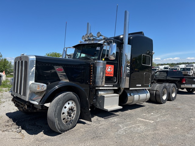2019 Peterbilt 389 6x4 T/A Sleeper Truck Tractor 2019 Peterbilt 389 6x4 T/A Sleeper Truck Tractor
