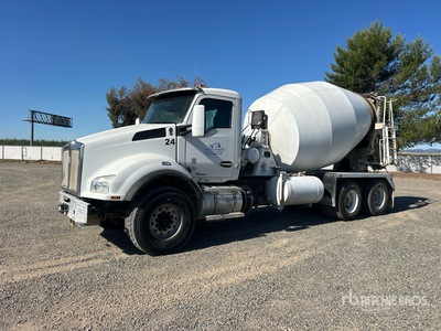 2020 Kenworth T880 6x4 Mixer Truck