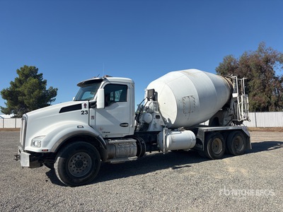 2020 Kenworth T880 6x4 Mixer Truck