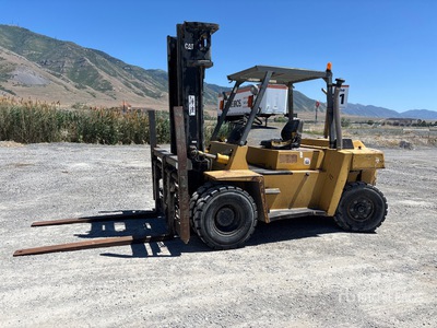 1999 Cat DP70 Forklift