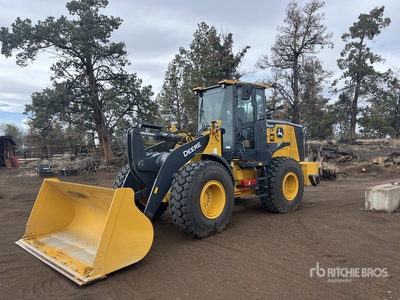 2025 John Deere 544G Pala Cargadora