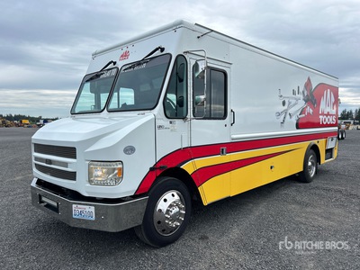 2017 Freightliner MT55 4x2 Bezorg busje