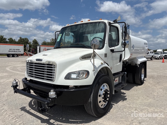 2019 Freightliner M2 106 4x2 Water Truck