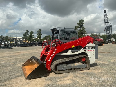 2020 Takeuchi TL12V2 を見 Compact Track Loader