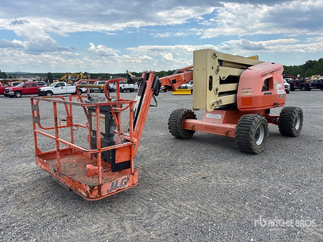 2018 JLG 450AJ 4WD Diesel Articulating Boom Lift