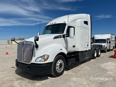 2019 Kenworth T680 6x4 T/A Sleeper Truck Tractor