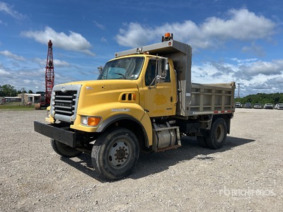 2003 Sterling L8500 4x2 شاحنة قلابة /محور واحد
