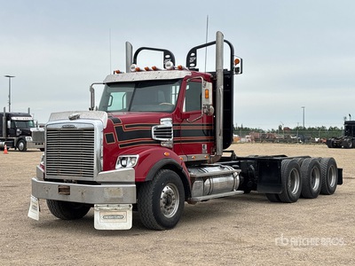 2016 Freightliner 122SD 8x6 Cab and Chassis