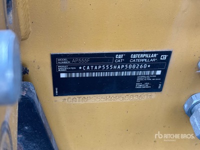2018 Cat AP555F Track Asphalt Paver
