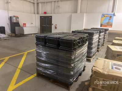 Quantity of (4) Pallets of Pelican Cases Varios, tienda, almacen, consumidor
