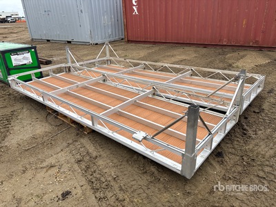 Quantity of (2) 4 ft x 12 ft Aluminum Boat Dock Attrezzatura varia marina