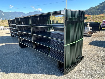 Quantity of (26) 2026 BYT RP96 9 ft 6 in x 5 ft Ranch Panneau pour bétail (Unused)
