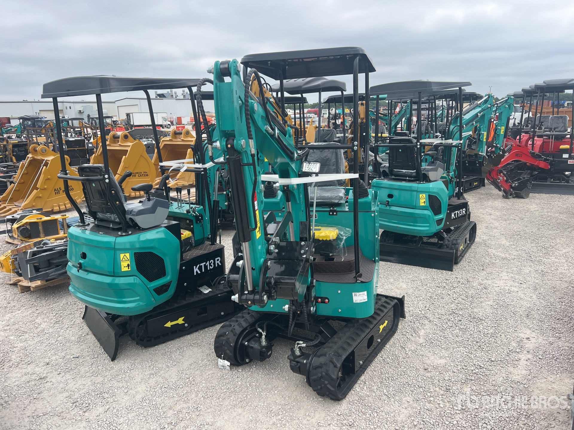 2026 CFG H16R Mini Excavator (Unused)