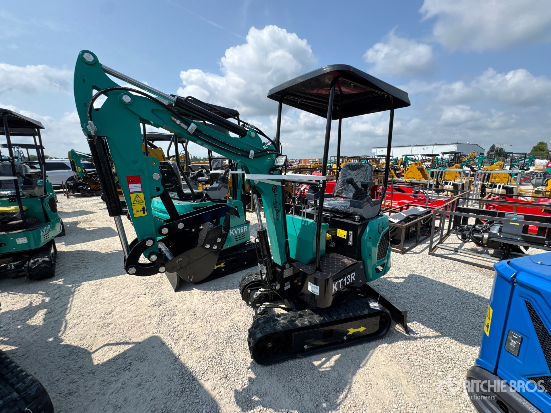 2026 CFG KT13R Mini Excavator (Unused)