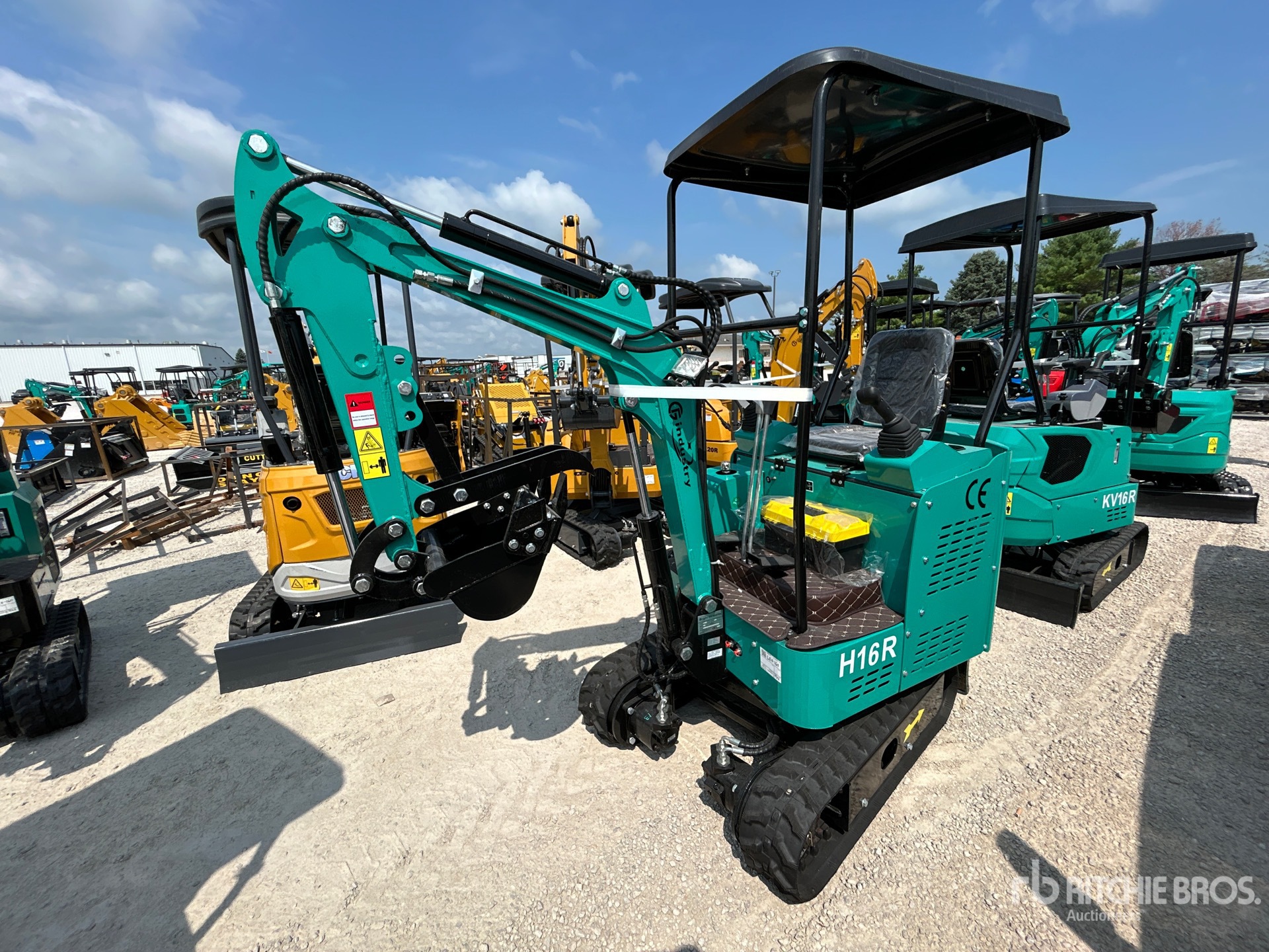 2026 CFG H16R Mini Excavator (Unused)