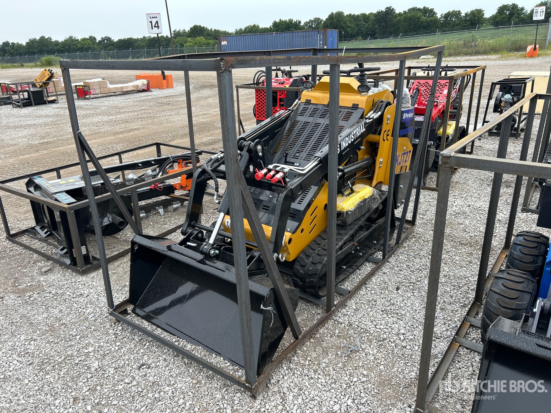 2026 CFG KJT27 Mini Compact Track Loader (Unused)