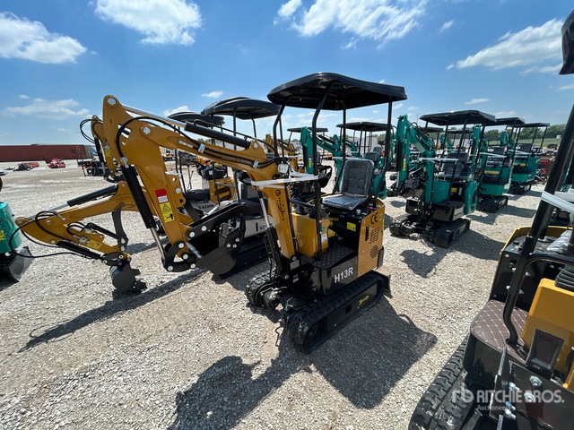 2026 CFG H13R Mini Excavator (Unused)