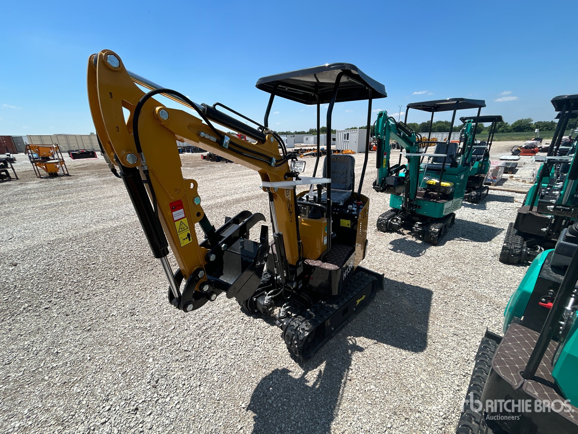 2026 CFG H13R Mini Excavator (Unused)