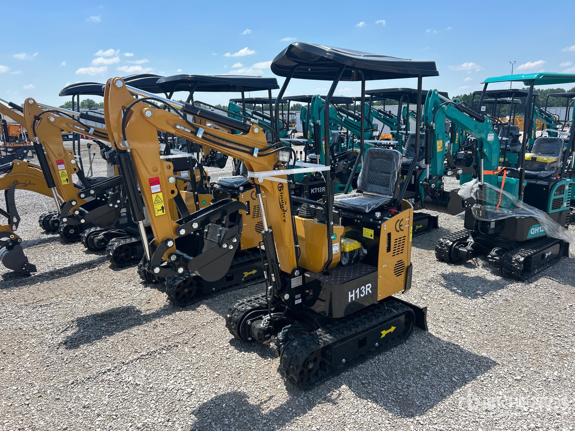 2026 CFG H13R Mini Excavator (Unused)
