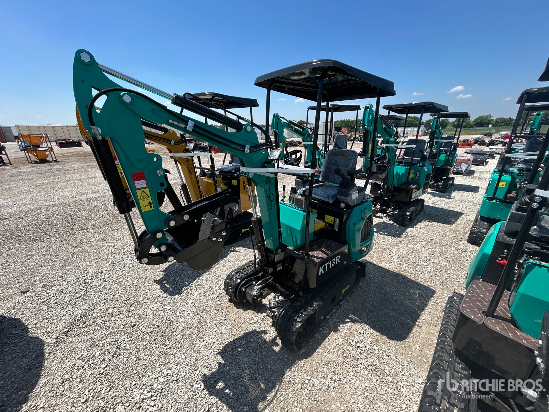 2026 CFG KT13R Mini Excavator (Unused)