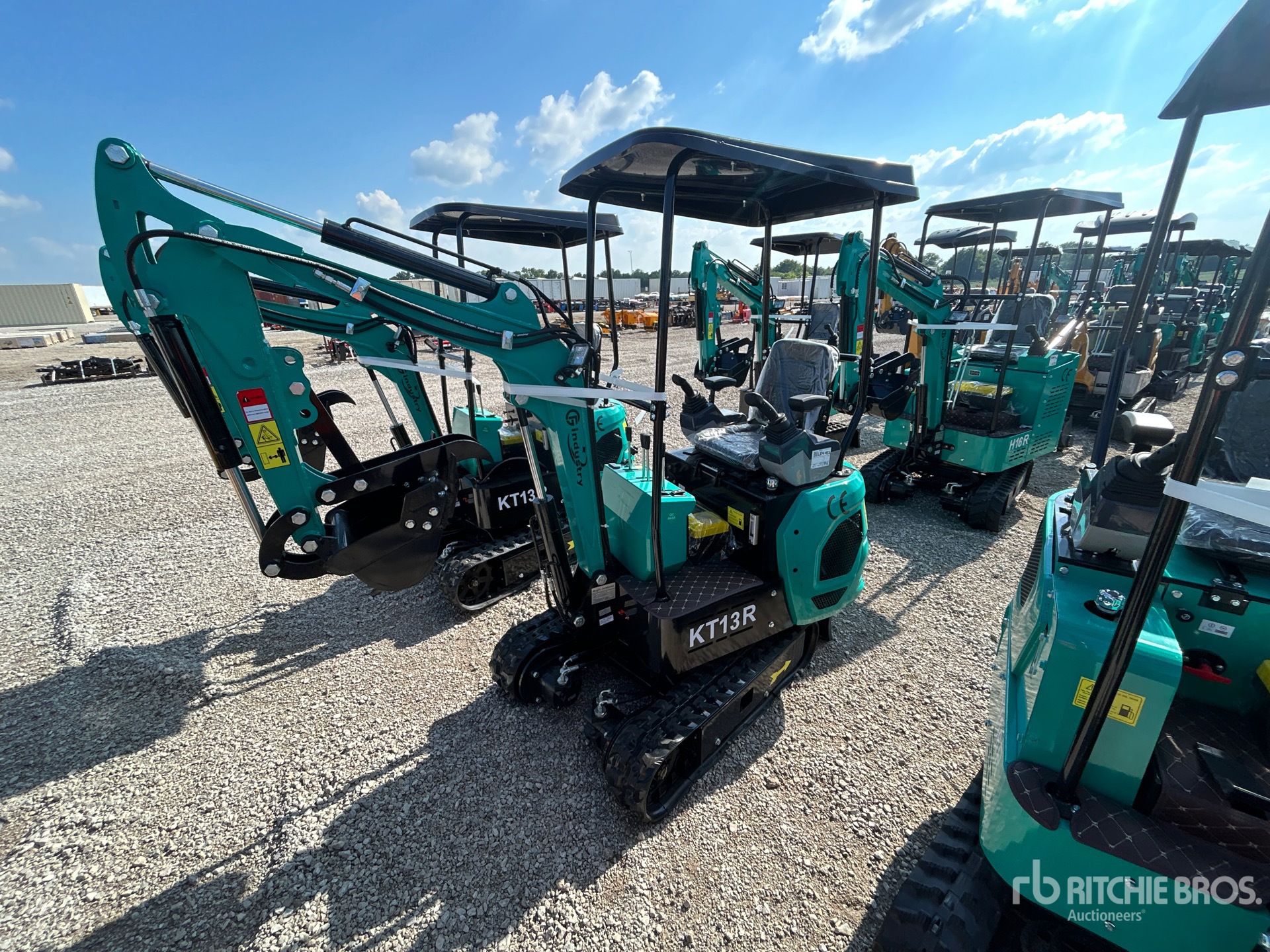 2026 CFG KT13R Mini Excavator (Unused)