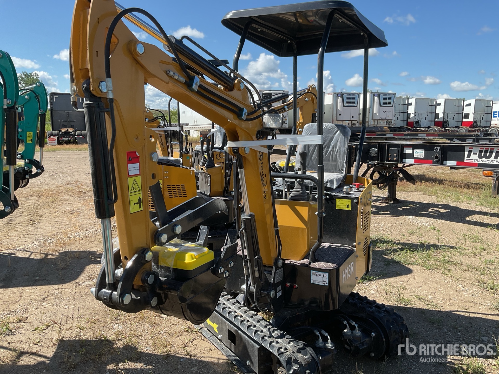 2026 CFG H13R Mini Excavator (Unused)