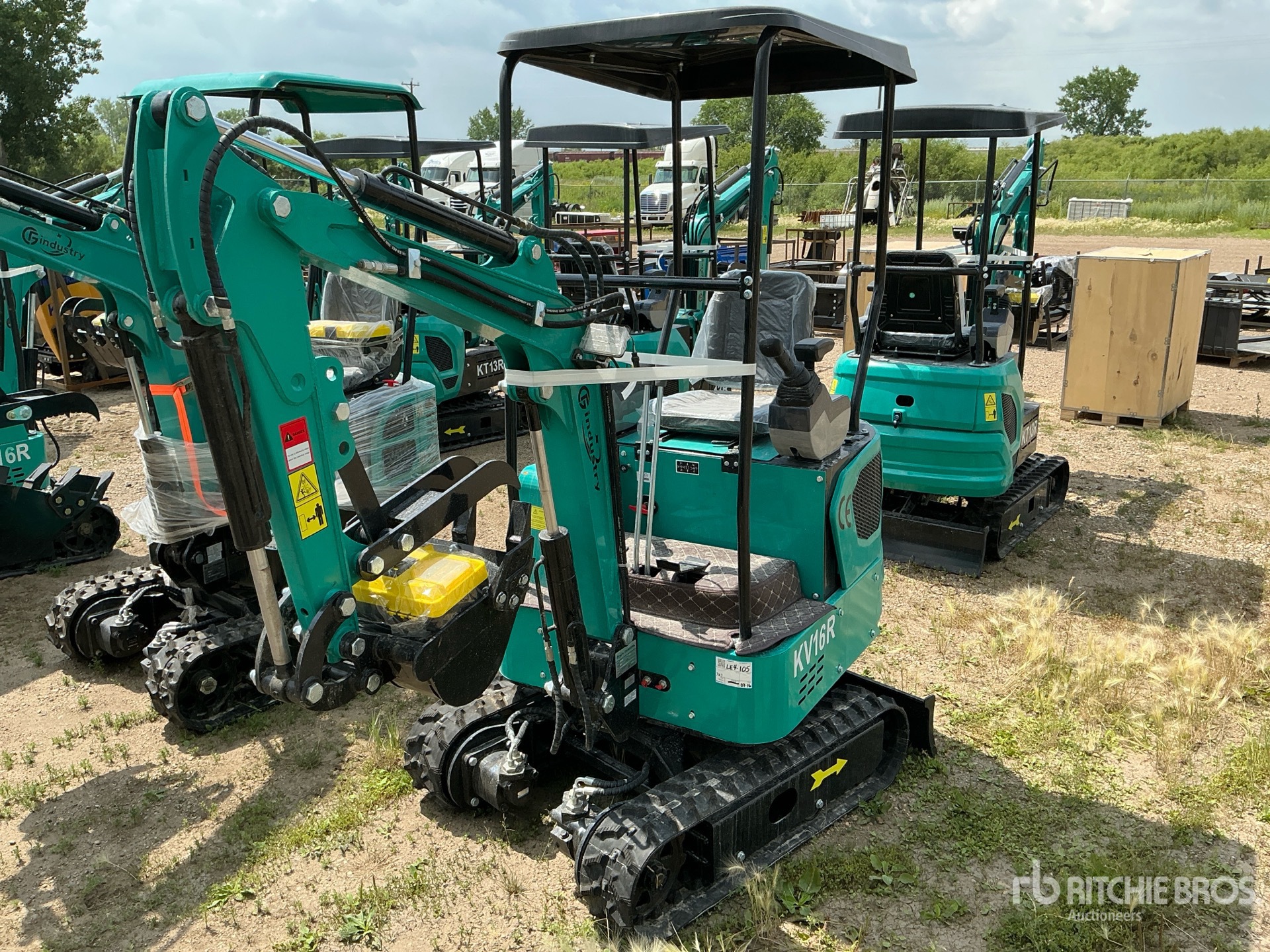 2026 CFG KV16R Mini Excavator (Unused)