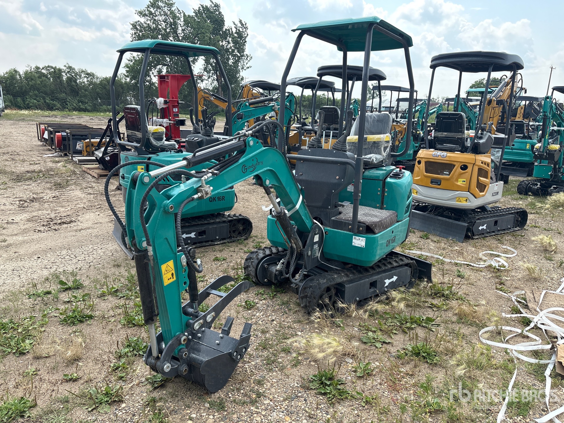 2026 CFG QK16R Mini Excavator (Unused)