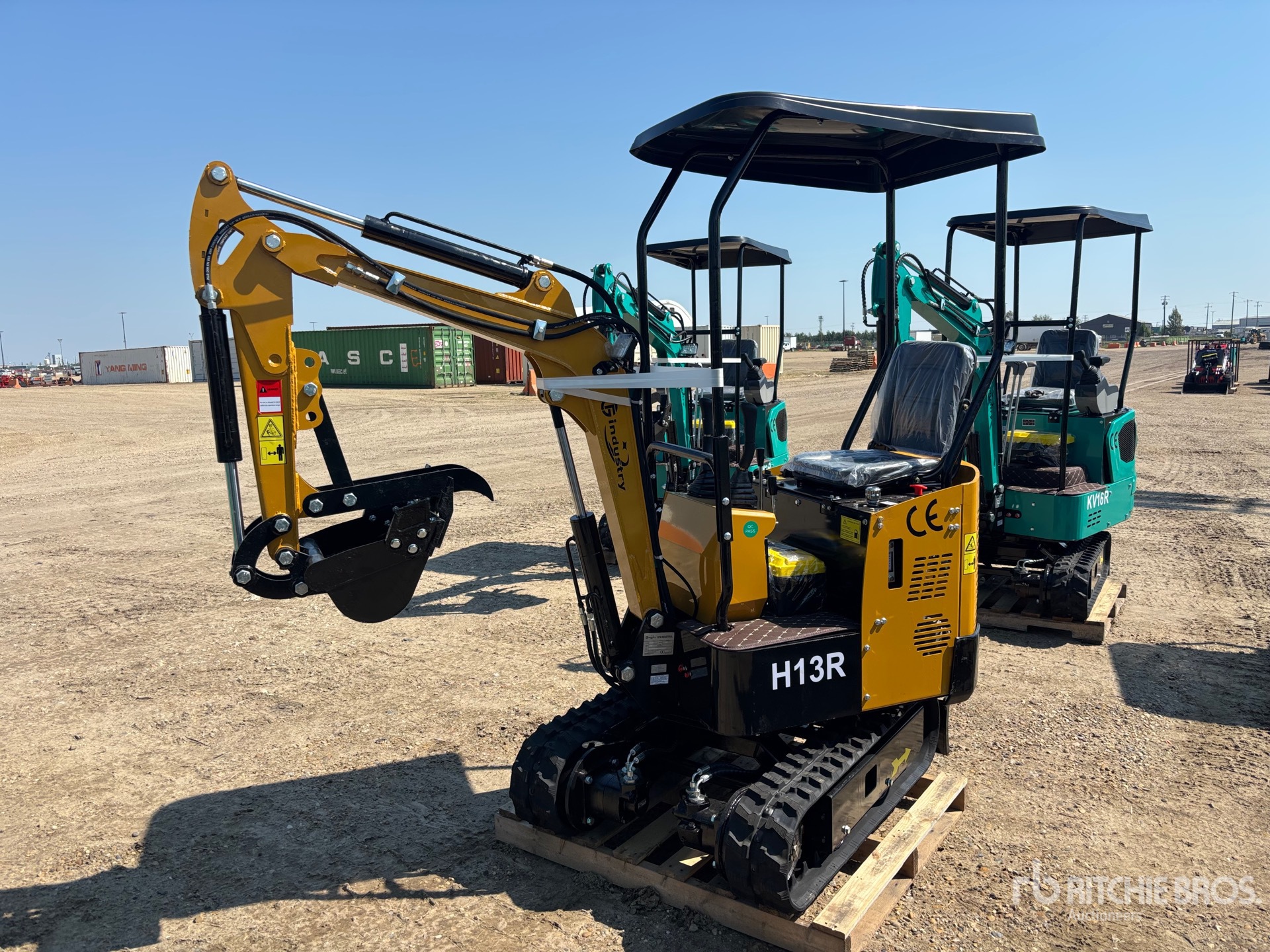 2026 CFG H13R Mini Excavator (Unused)