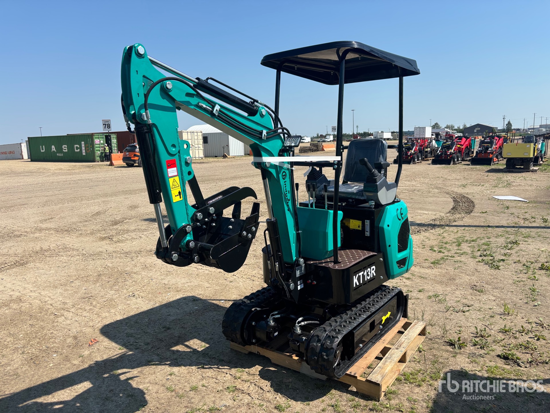 2026 CFG KT13R Mini Excavator (Unused)