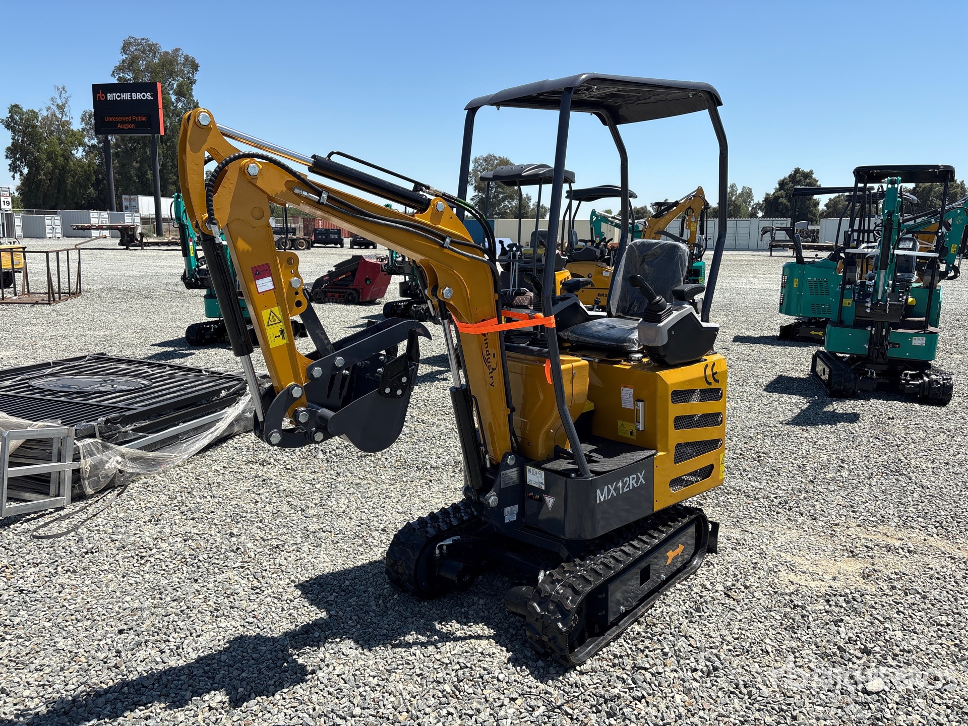 2026 CFG MX12RX Mini Excavator (Unused)