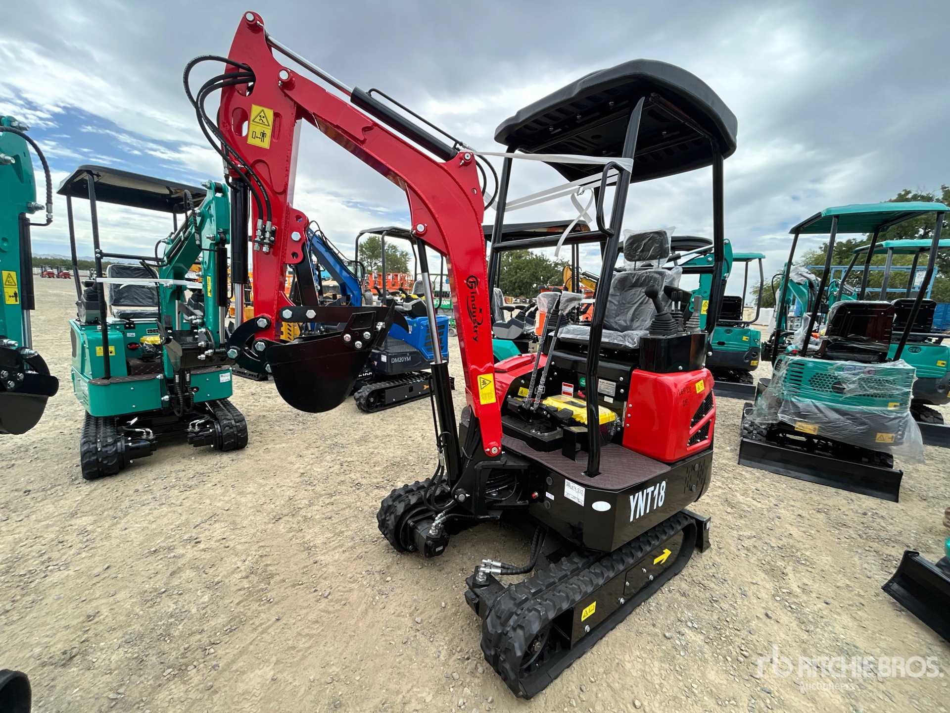 2026 CFG YNT18 Mini Excavator (Unused)