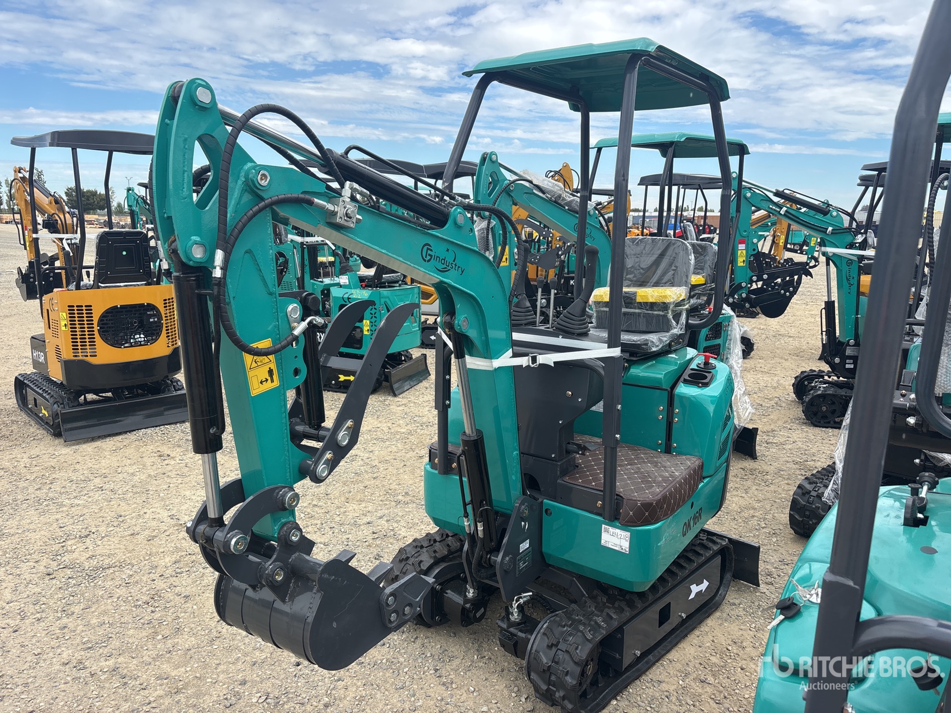 2026 CFG QK16R Mini Excavator (Unused)
