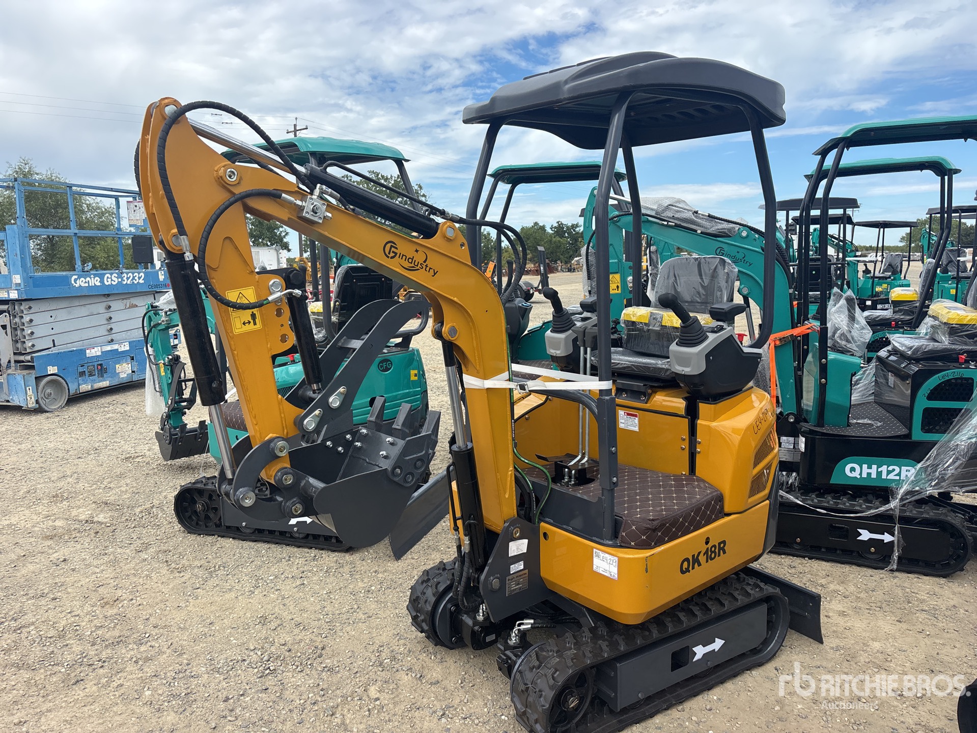 2026 CFG QK18R Mini Excavator (Unused)