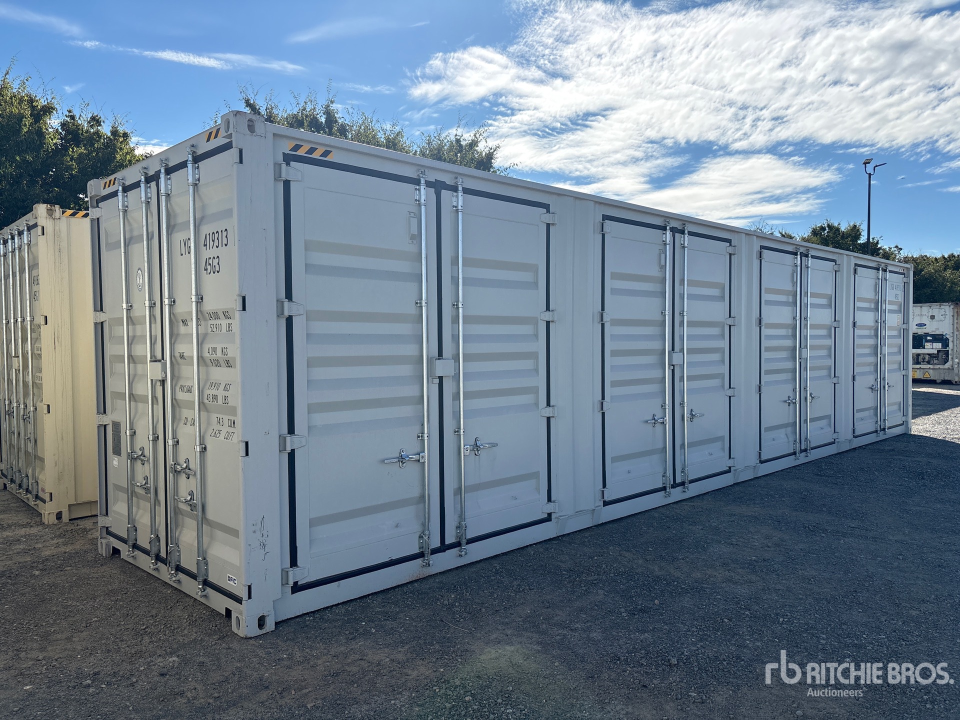 2026 40 ft High Cube Multi-Door Storage Container