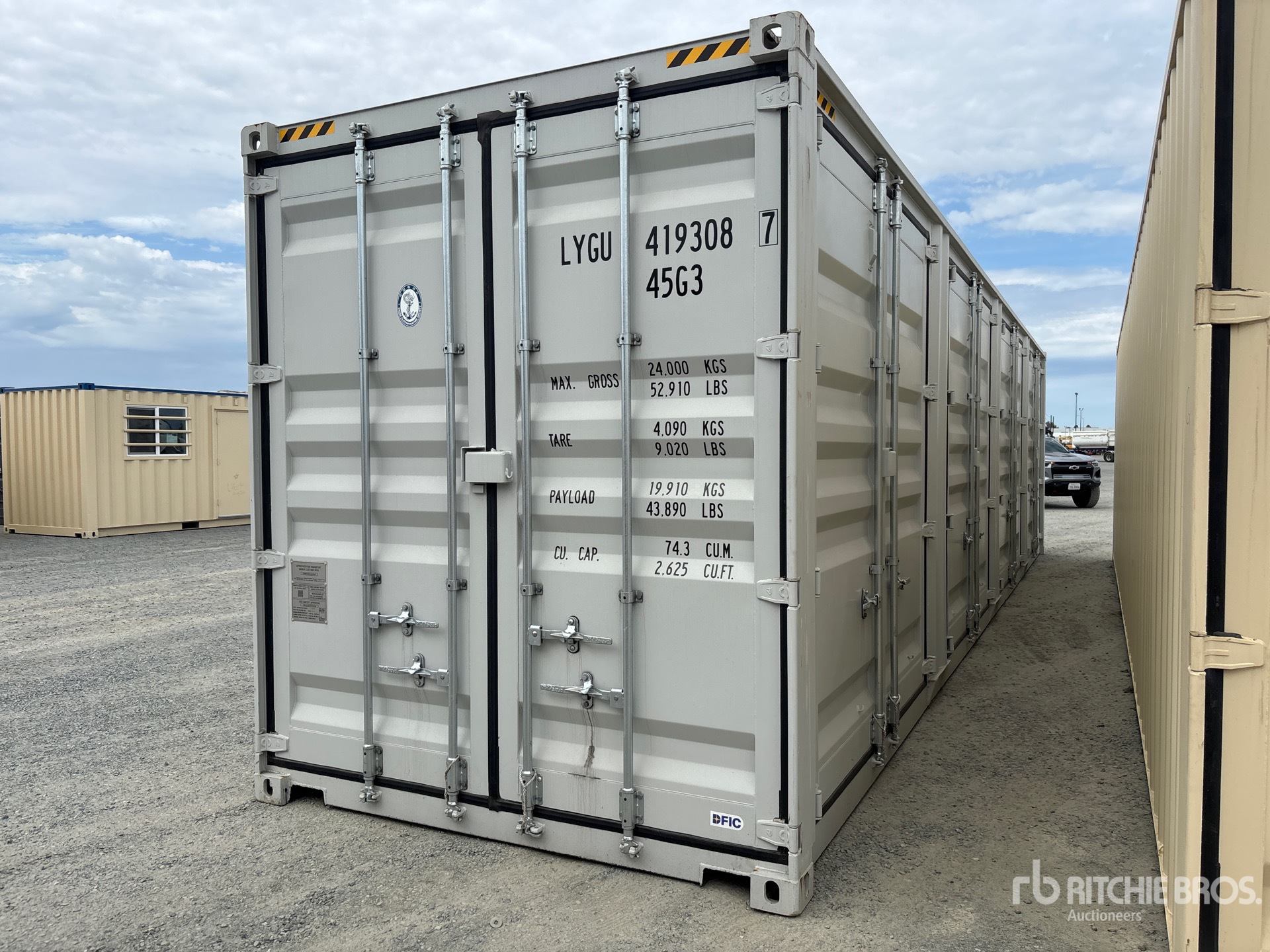 2026 40 ft High Cube Multi-Door Storage Container
