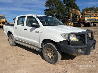 2011 Toyota Hilux 4x4 Dual Cab Pick-up