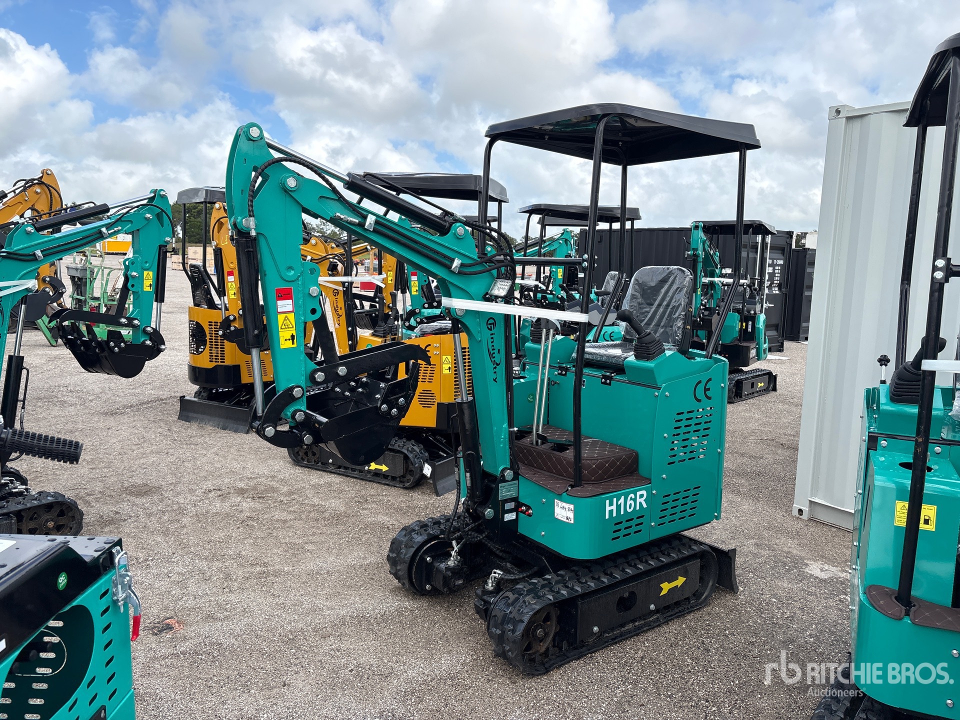 2026 CFG H16R Mini Excavator (Unused)