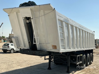 2013 Tri/A End Dump Trailer