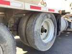 Underbody with Non-Driven Drop Axle (1)