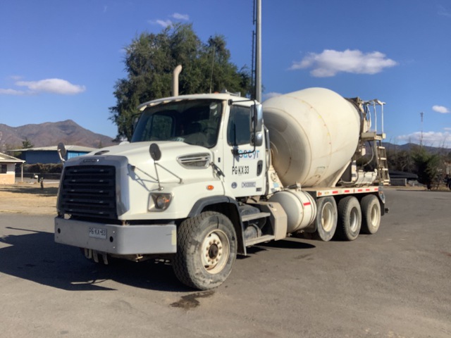 2019 Freightliner 114SD 8x4 Mixer Truck 2019 Freightliner 114SD 8x4 Mixer Truck