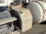 Engine with DEF / AdBlue Tank