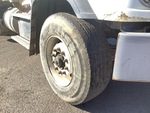 Underbody with Right Steer Tire