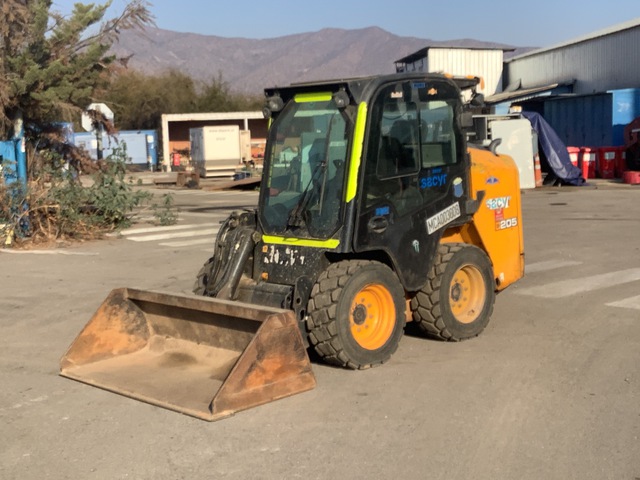 2021 JCB 205 Skid Steer Loader