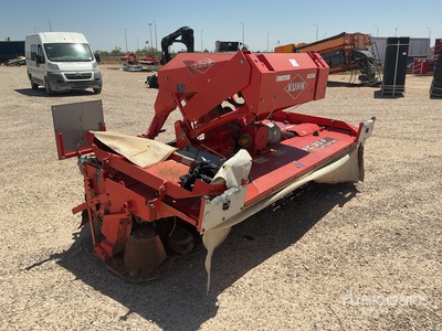 2010 Kuhn FC313F-FF Front-mounted mowers