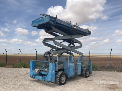 2007 Genie GS3384 4x4 Diesel Scissor Lift